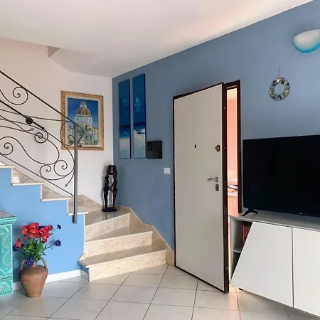Seaview Townhouse By Sardiniagem *
