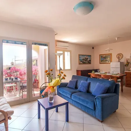 Seaview Townhouse By Sardiniagem Apartamento